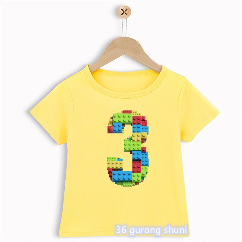Kreatives T-Shirt für Jungen mit Bauklötzen und Namen – 15990Y , 4T
