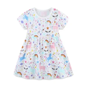 Hübsches Regenbogen-Kleid für kleine Mädchen im Sommer