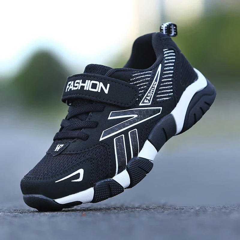 Belüftete Kinder Sneakers für den Sommer – Schwarz/Weiß – 31