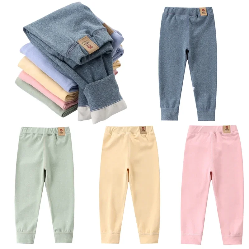 Bequeme, gefütterte Kinderleggings für den Winter in großer Größe