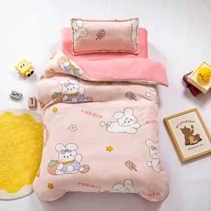 Kuscheliges Baby Bettwäsche Set mit Tiermotiven für Herbst und Winter