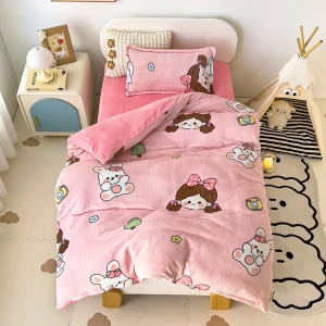 Buntes Baby Bettwäsche Set mit Cartoon-Motiven für den Winter