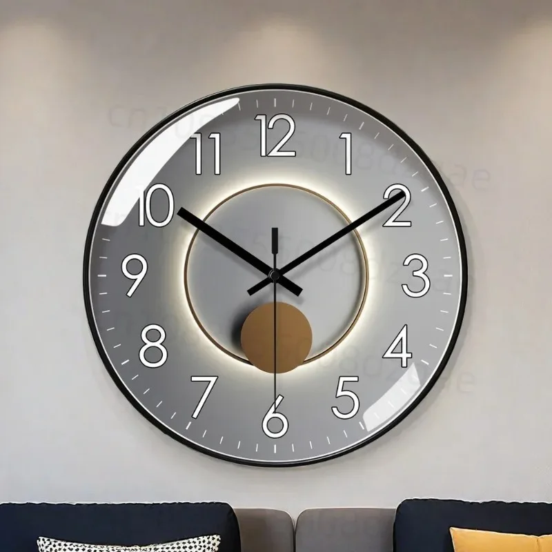 Stilvolle und leise Wanduhr für Ihr Zuhause oder Büro