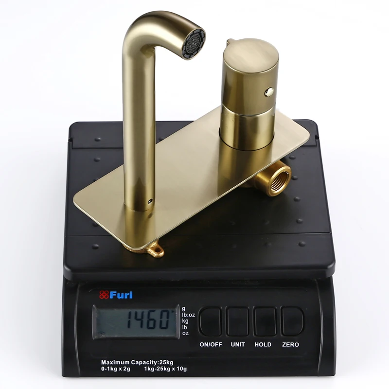 Eleganter Wandmontierter Wasserhahn für Bad mit Goldfinish – Bild 6