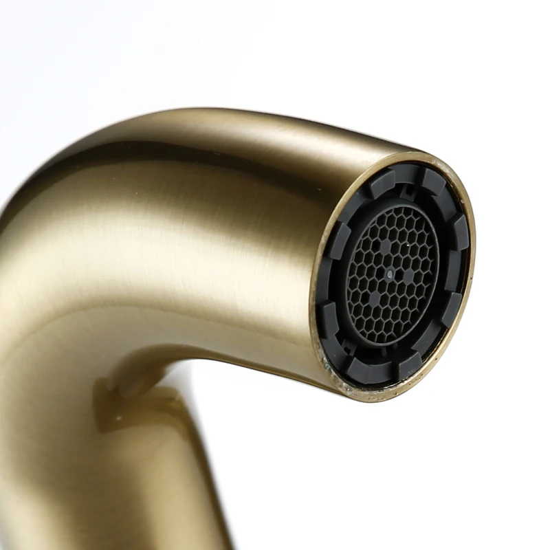Eleganter Wandmontierter Wasserhahn für Bad mit Goldfinish – Bild 5