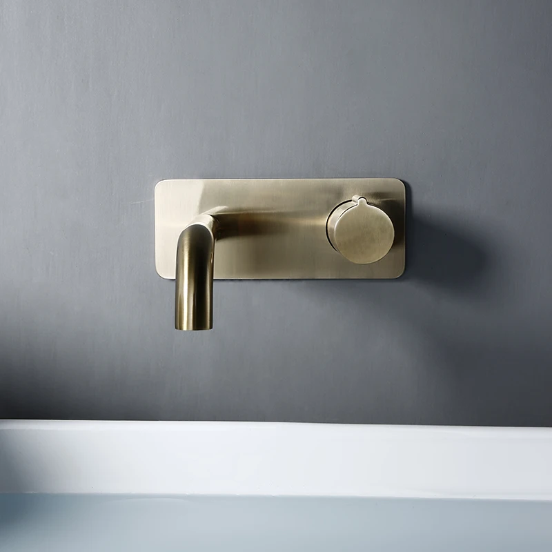 Eleganter Wandmontierter Wasserhahn für Bad mit Goldfinish – Bild 2