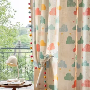 Bunte Wolkenvorhänge für Kinderzimmer – für Jungen und Mädchen