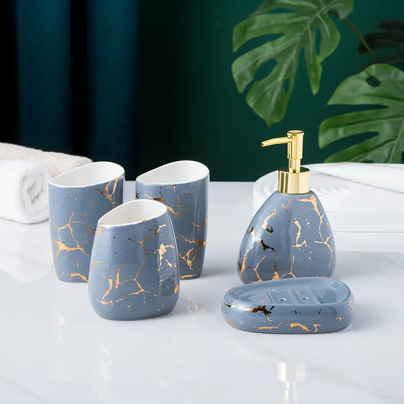Elegantes fünfteilige Keramik-Badezimmer-Set für Familie – five-piece set-175